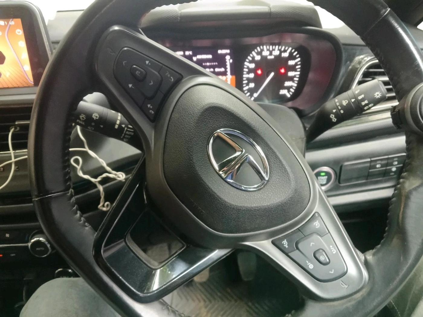 2022 Tata ALTROZ XZ PLUS PETROL DARK EDITION, Petrol, Manual, 23,873 km, interior