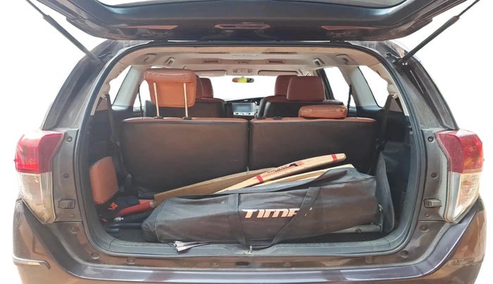 2018 Toyota Innova Crysta 2.8 GX AT 7 STR, Diesel, Automatic, 4,60,016 km, exterior