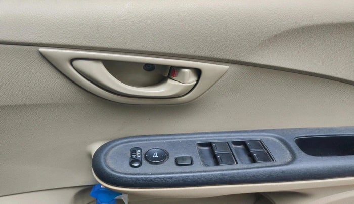 2015 Honda Amaze 1.2L I-VTEC SX, Petrol, Manual, 54,874 km, interior