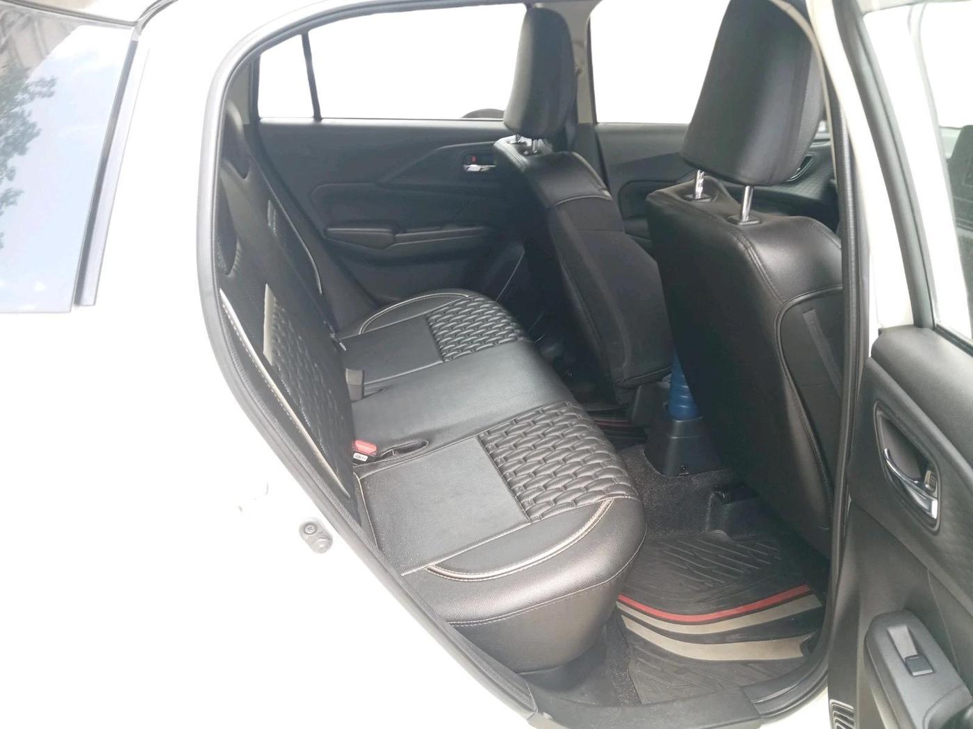 2024 Maruti Swift VXi AMT, Petrol, Automatic, 11,972 km, interior