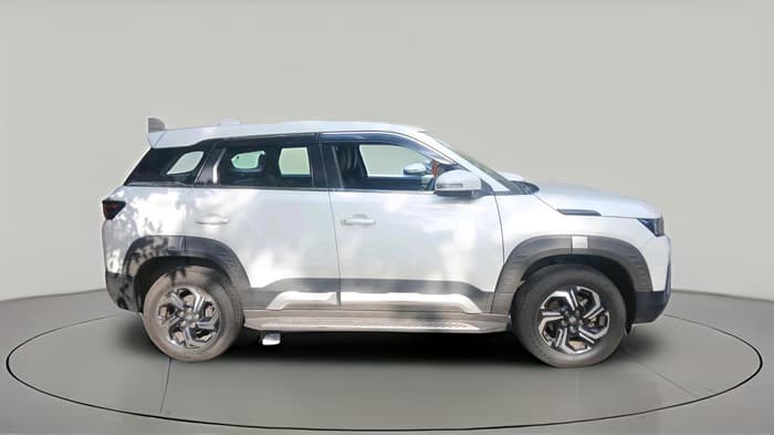 2025 Maruti BREZZA LXI S- CNG, CNG, Manual, 4,894 km, exterior