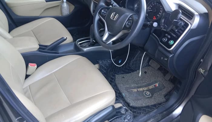 2017 Honda City 1.5L I-VTE V CVT, Petrol, Automatic, 50,384 km, interior
