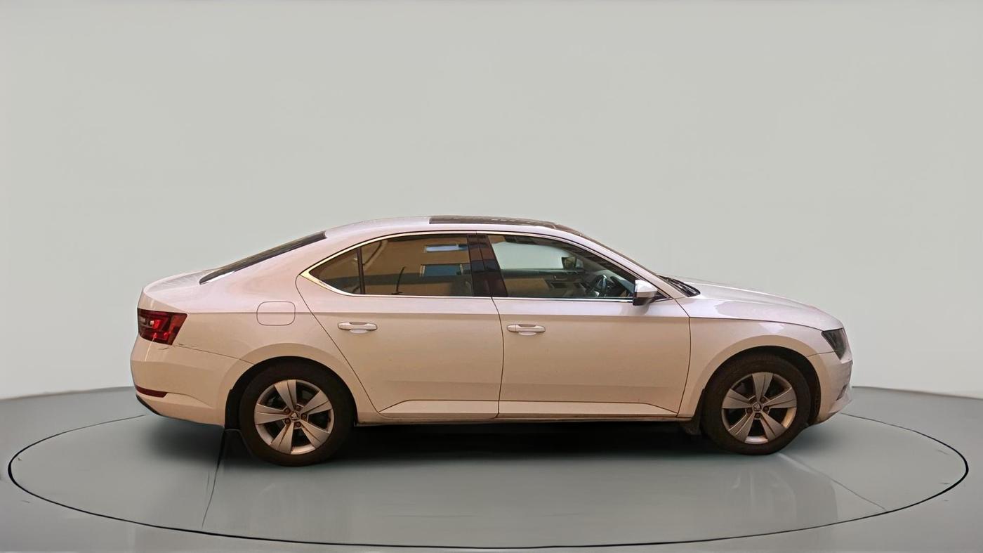 2016 Skoda Superb STYLE 1.8 TSI MT, Petrol, Manual, 99,138 km, exterior