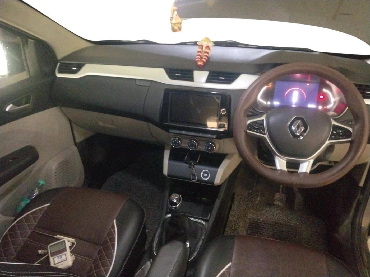 2024 Renault TRIBER RXZ, Petrol, Manual, 15,602 km, interior
