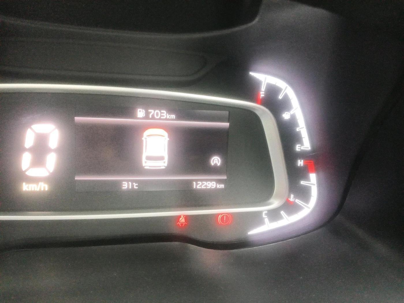 2024 KIA SONET HTK (O) 1.2 Petrol MT, Petrol, Manual, 12,299 km, interior