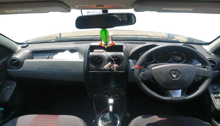 2017 Renault Duster RXS CVT, Petrol, Automatic, 40,100 km, interior