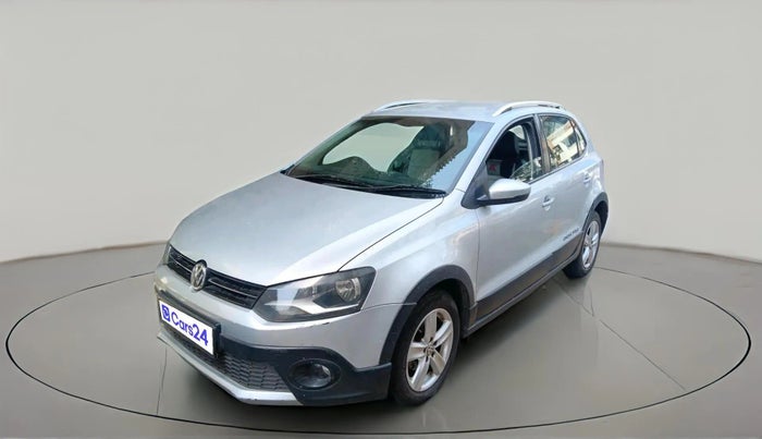 2016 Volkswagen Polo HIGHLINE1.5L, Diesel, Manual, 1,07,332 km, exterior