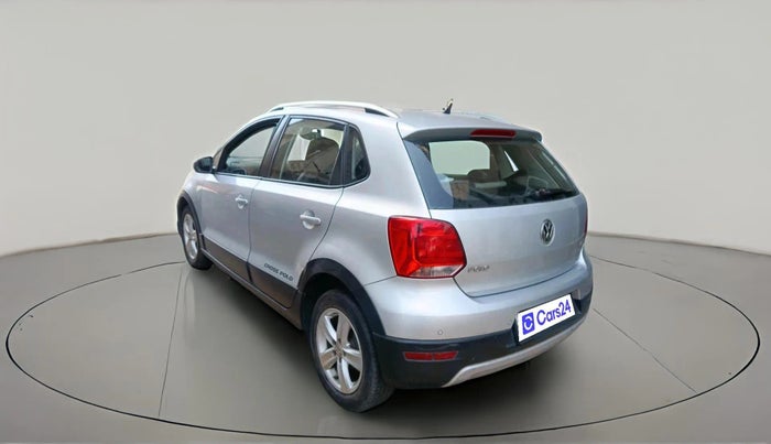 2016 Volkswagen Polo HIGHLINE1.5L, Diesel, Manual, 1,07,332 km, exterior