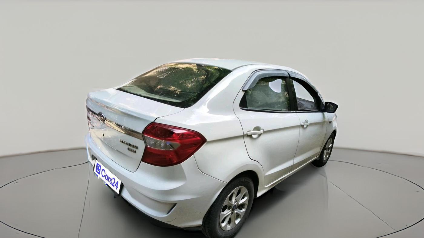 2017 Ford Figo Aspire TITANIUM1.5 DIESEL, Diesel, Manual, 1,65,403 km, exterior
