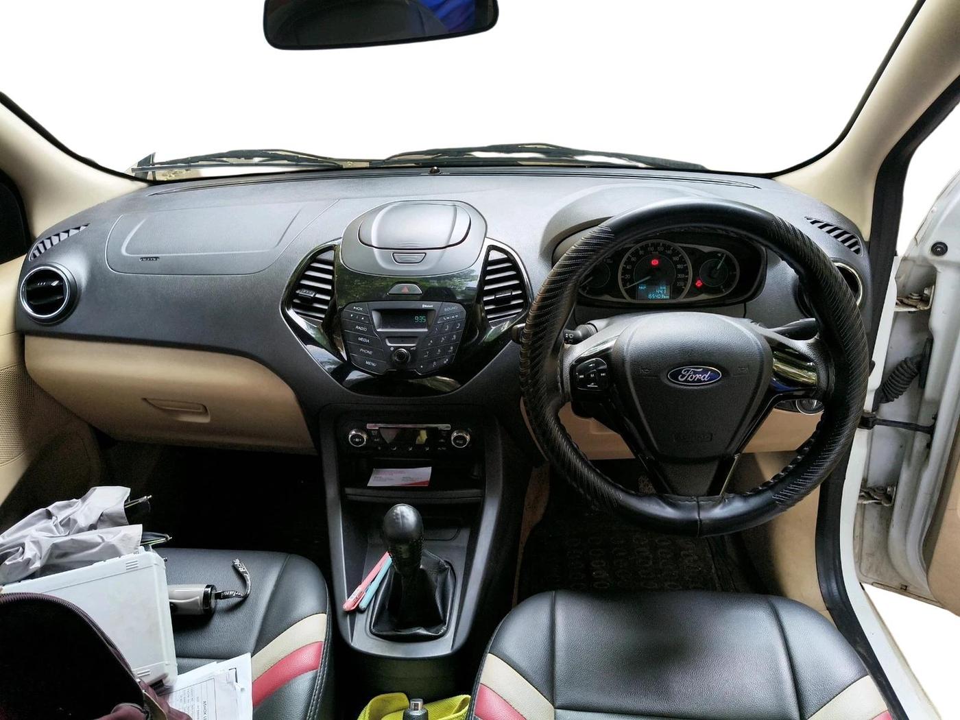 2017 Ford Figo Aspire TITANIUM1.5 DIESEL, Diesel, Manual, 1,65,403 km, interior