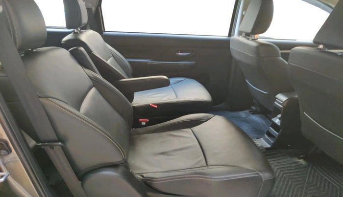 2021 Maruti XL6 ALPHA AT, Petrol, Automatic, 42,326 km, interior