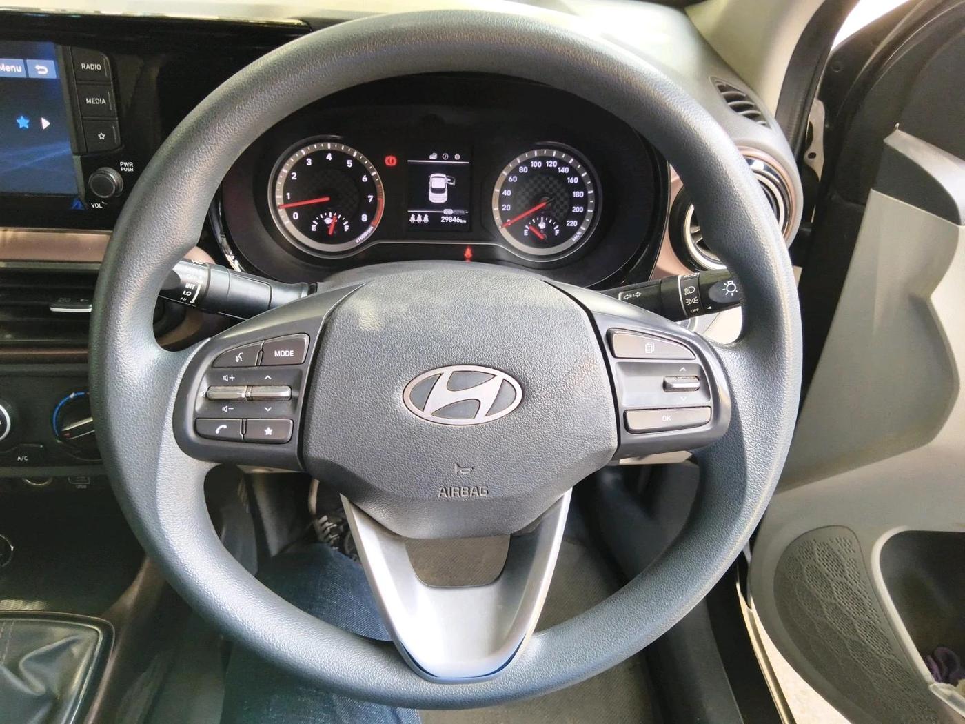 2023 Hyundai AURA SX 1.2 CNG, CNG, Manual, 29,846 km, interior