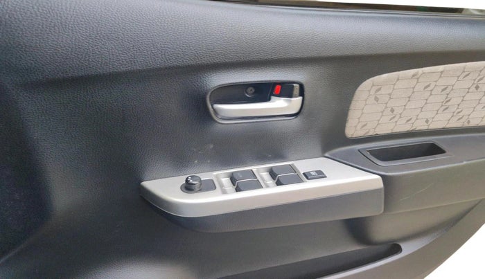2014 Maruti Wagon R 1.0 VXI, Petrol, Manual, 9,824 km, interior