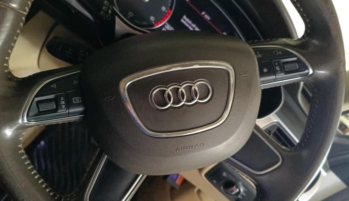 2014 Audi A6 35 TDI PREMIUM PLUS, Diesel, Manual, 87,041 km, interior