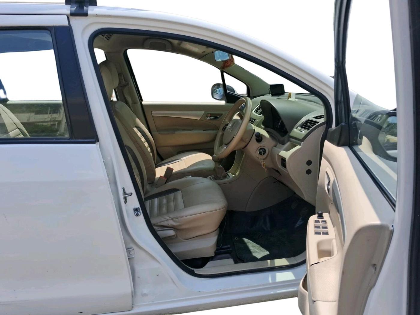 2016 Maruti Ertiga VXI CNG, CNG, Manual, 1,09,830 km, interior