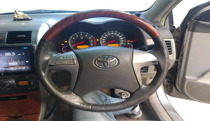 2010 Toyota Corolla Altis GL PETROL, Petrol, Manual, 99,905 km, interior