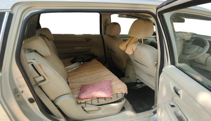 2018 Maruti Ertiga ZXI+, CNG, Manual, 1,68,386 km, interior