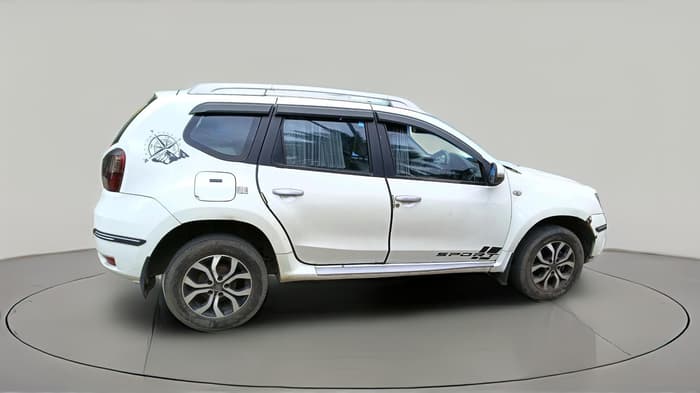 2017 Nissan Terrano XV PREMIUM D, Diesel, Manual, 81,550 km, exterior