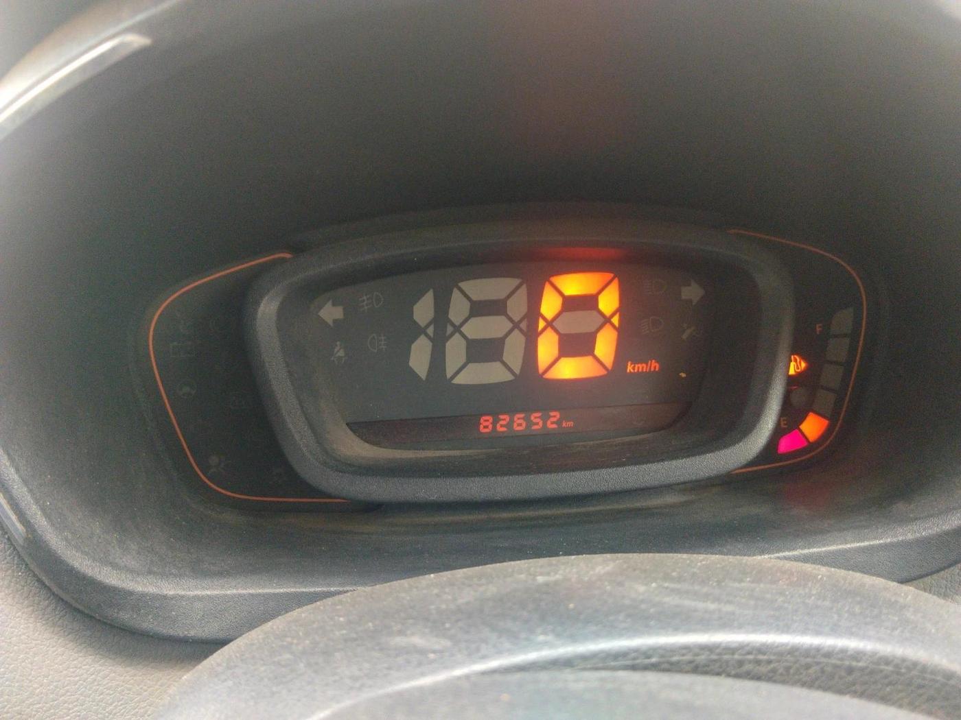 2019 Renault Kwid RXT 0.8 (O), Petrol, Manual, 82,652 km, interior