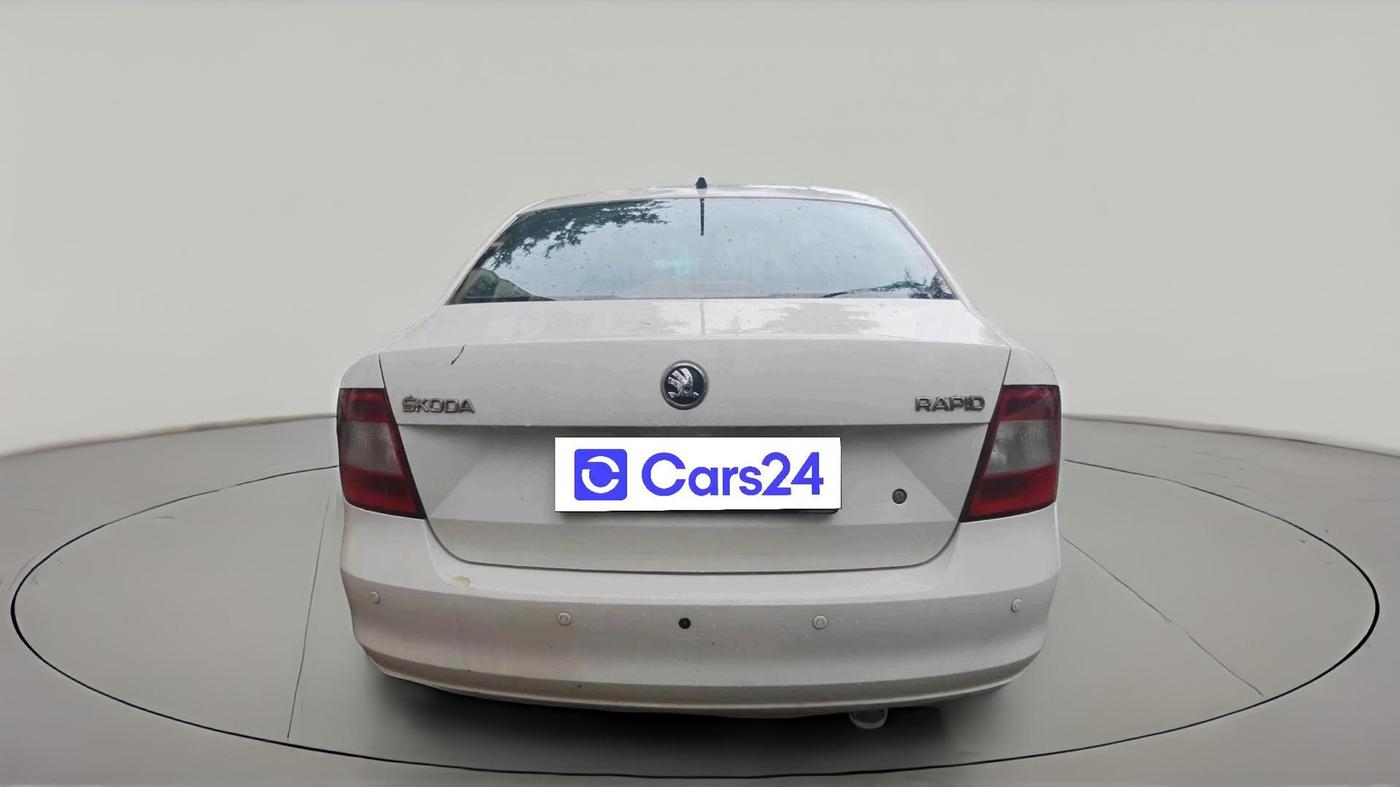 2015 Skoda Rapid AMBITION 1.5 TDI AT, Diesel, Automatic, 74,780 km, exterior