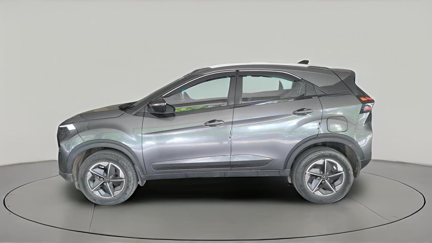 2024 Tata NEXON CREATIVE 1.5 DIESEL, Diesel, Manual, 64,213 km, exterior