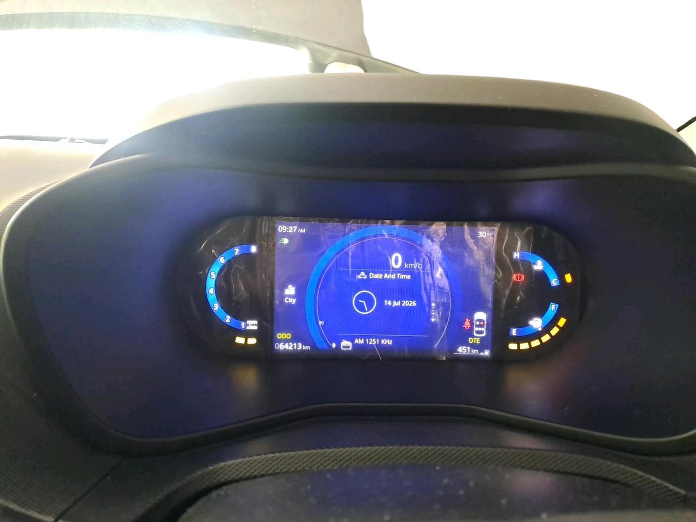 2024 Tata NEXON CREATIVE 1.5 DIESEL, Diesel, Manual, 64,213 km, interior