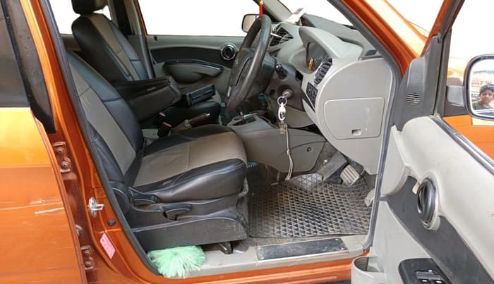 2016 Mahindra NUVOSPORT N8 AMT, Diesel, Automatic, 1,29,149 km, interior