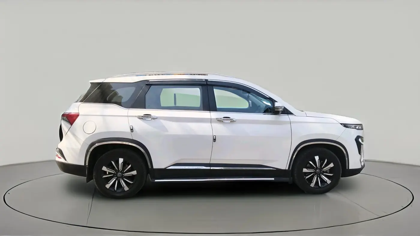 2020 MG HECTOR PLUS SHARP 2.0 DIESEL TURBO MT 6-STR, Diesel, Manual, 38,937 km, exterior