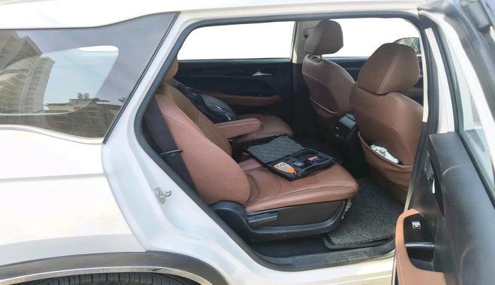 2020 MG HECTOR PLUS SHARP 2.0 DIESEL TURBO MT 6-STR, Diesel, Manual, 38,937 km, interior