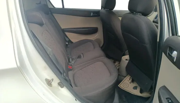 2011 Hyundai i20 SPORTZ 1.2, Petrol, Manual, 1,74,428 km, interior