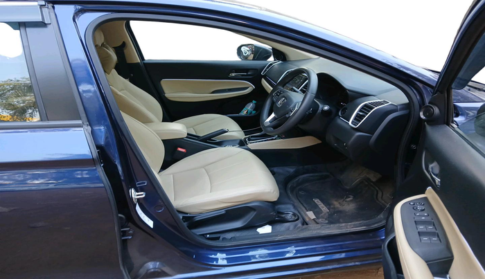 2025 Honda City 1.5L I-VTEC ZX CVT, Petrol, Automatic, 6,960 km, interior