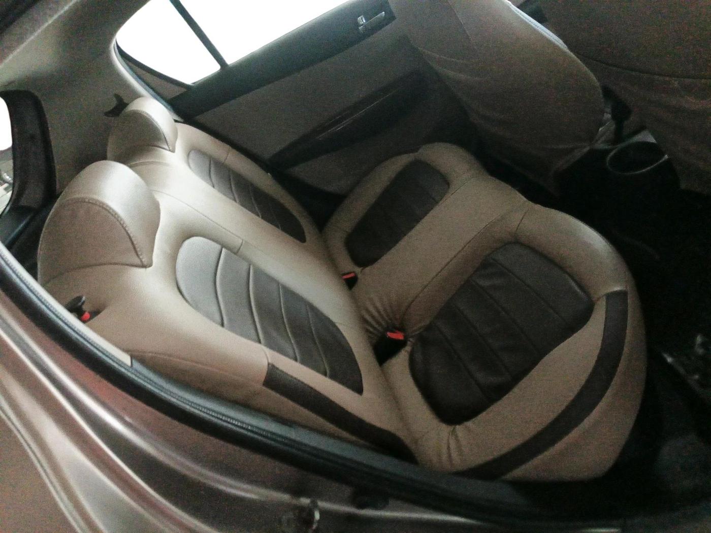 2013 Hyundai i20 MAGNA (O) 1.2, Petrol, Manual, 47,688 km, interior