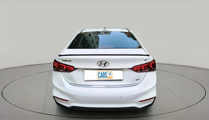 2017 Hyundai Verna 1.6 VTVT SX (O) AT, Petrol, Automatic, 68,839 km, exterior
