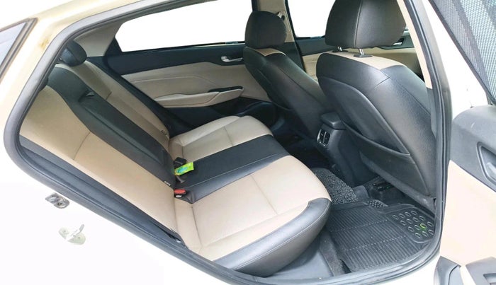 2017 Hyundai Verna 1.6 VTVT SX (O) AT, Petrol, Automatic, 68,839 km, interior