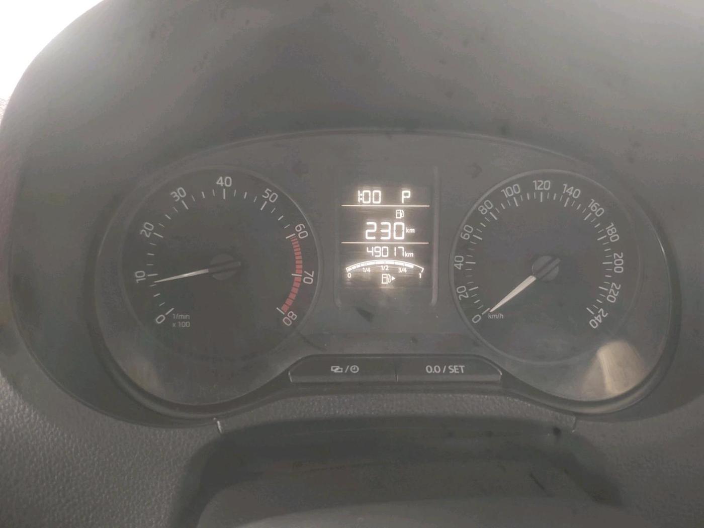 2017 Skoda Rapid STYLE 1.6 MPI AT, Petrol, Automatic, 49,017 km, interior