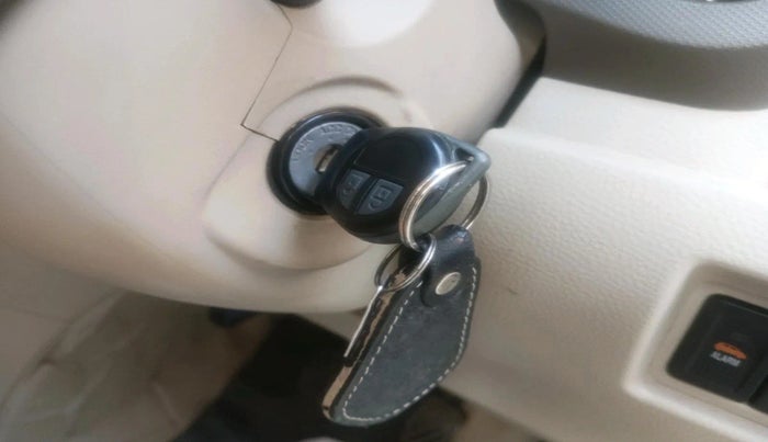 2014 Maruti Ertiga VXI, Petrol, Manual, 81,494 km, interior