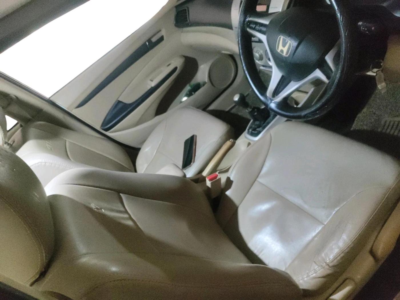 2011 Honda City 1.5L I-VTEC S MT, Petrol, Manual, 1,29,363 km, interior