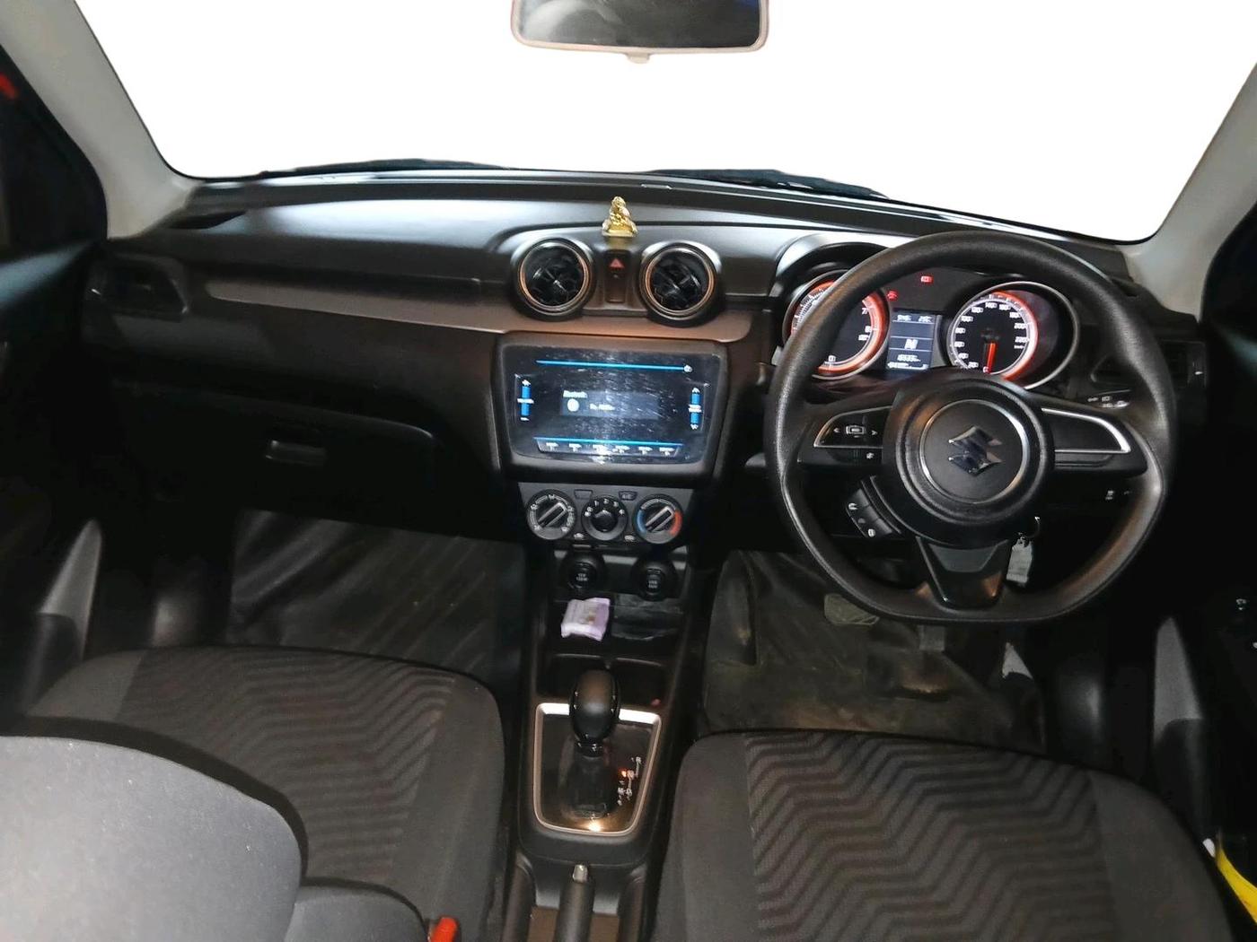 2022 Maruti Swift VXI AMT, Petrol, Automatic, 16,533 km, interior