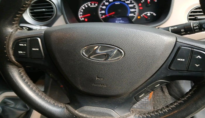 2018 Hyundai Grand i10 SPORTZ 1.2 KAPPA VTVT, CNG, Manual, 70,375 km, interior