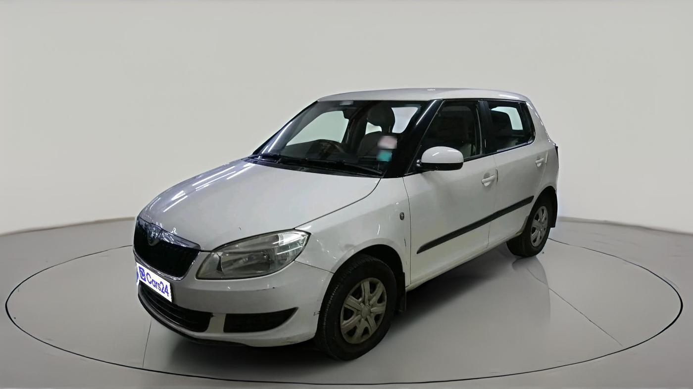 2011 Skoda Fabia AMBITION PLUS 1.2 MPI, Petrol, Manual, 97,117 km, exterior
