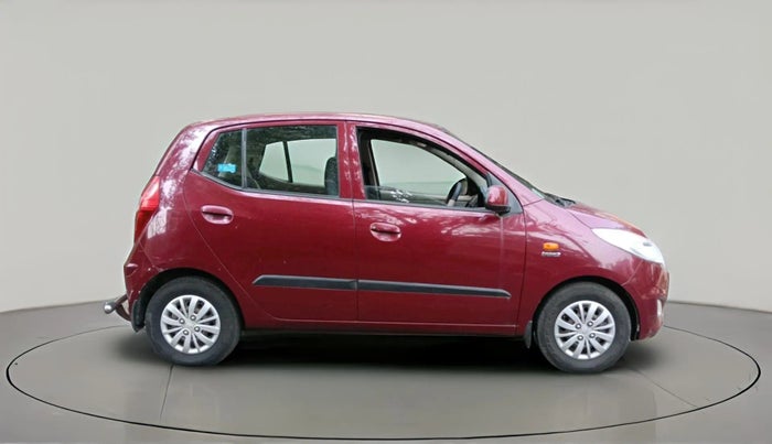 2015 Hyundai i10 SPORTZ 1.1, Petrol, Manual, 26,556 km, exterior