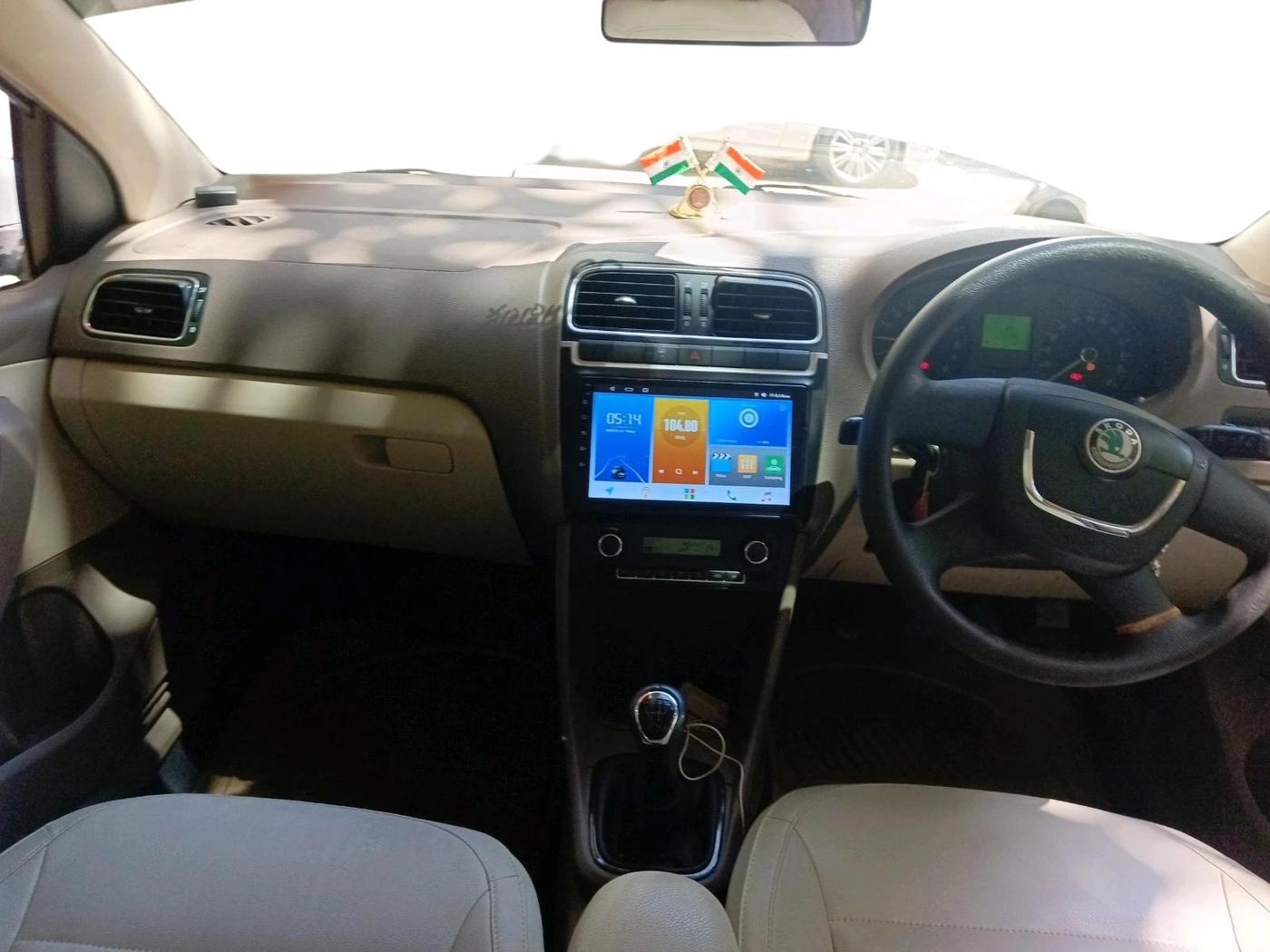 2012 Skoda Rapid ELEGANCE 1.6 TDI CR MT, Diesel, Manual, 1,13,741 km, interior