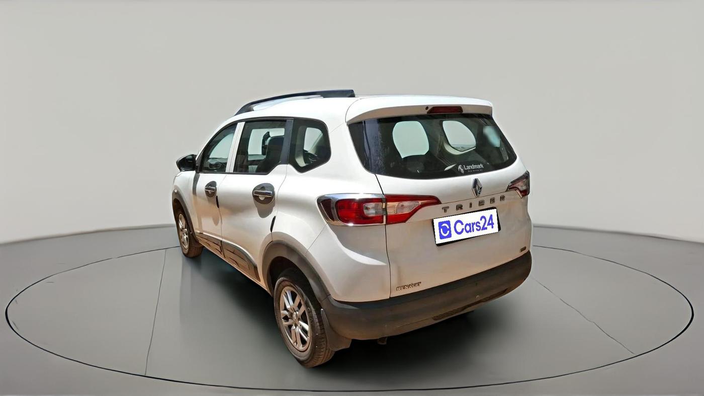 2021 Renault TRIBER RXL MT, Petrol, Manual, 29,850 km, exterior