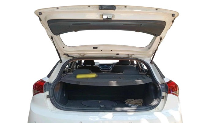 2015 Hyundai Elite i20 SPORTZ 1.2 (O), Petrol, Manual, 41,471 km, exterior