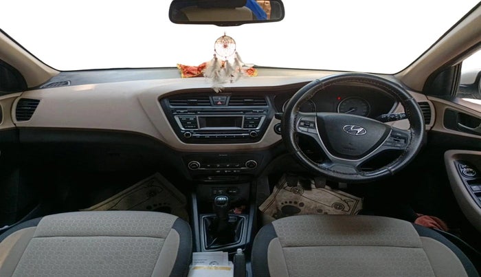 2015 Hyundai Elite i20 SPORTZ 1.2 (O), Petrol, Manual, 41,471 km, interior