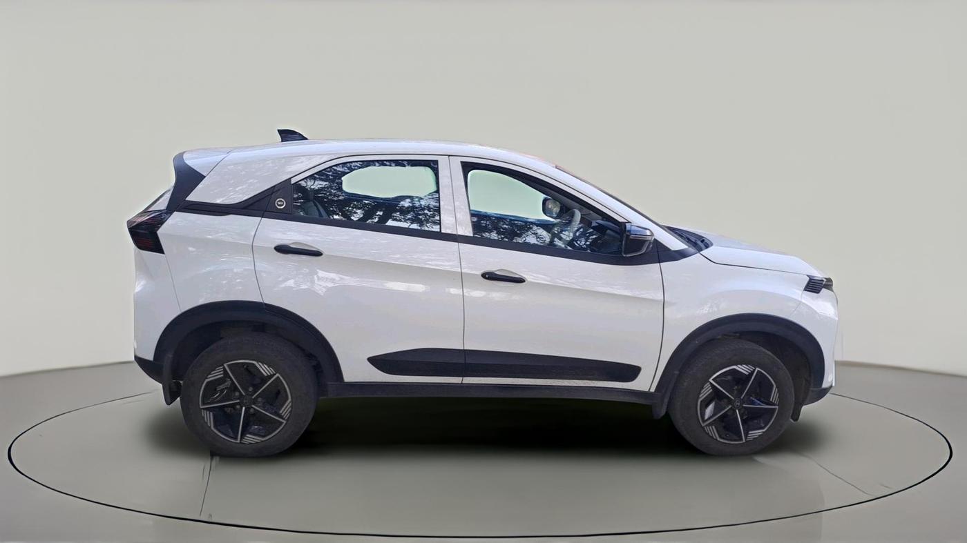 2023 Tata NEXON SMART+ 1.2 PETROL, Petrol, Manual, 31,544 km, exterior