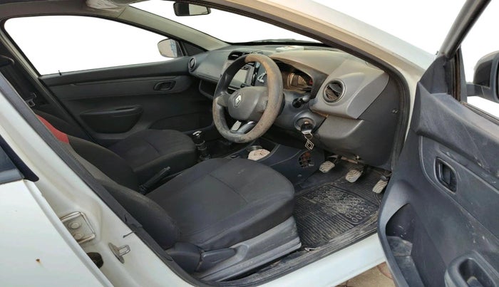 2016 Renault Kwid RXT 1.0, Petrol, Manual, 49,653 km, interior