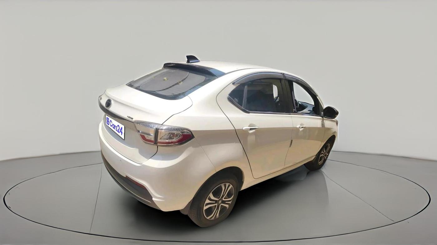 2024 Tata TIGOR XZA Plus iCNG , CNG, Automatic, 31,500 km, exterior