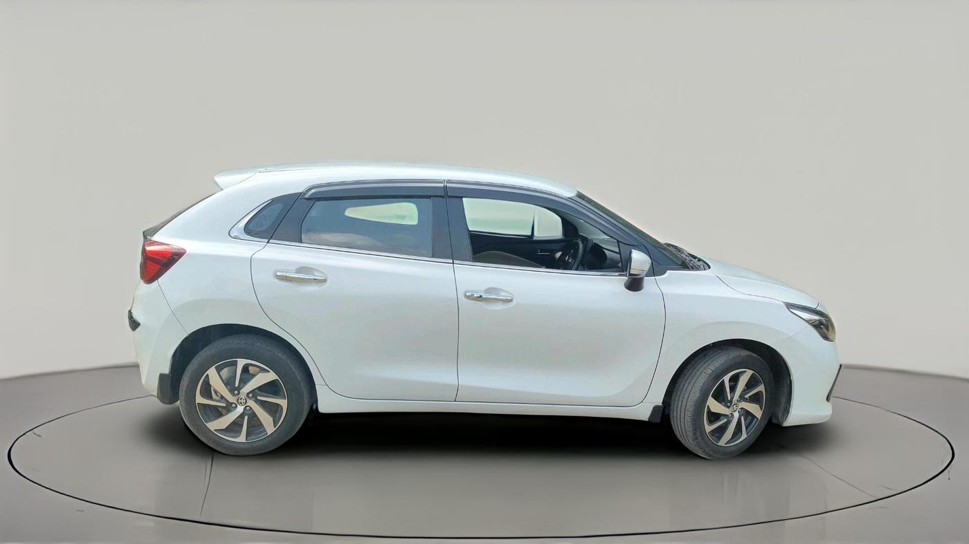2023 Toyota Glanza G, Petrol, Manual, 11,219 km, exterior