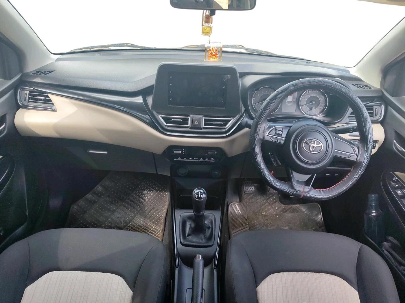 2023 Toyota Glanza G, Petrol, Manual, 11,219 km, interior